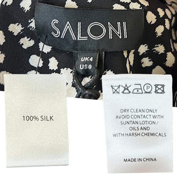 SALONI - NWT Women’s ‘Ness’ Silk Off-Shoulder Top in Mono Knots, Black Size 0 US - Picture 15 of 15